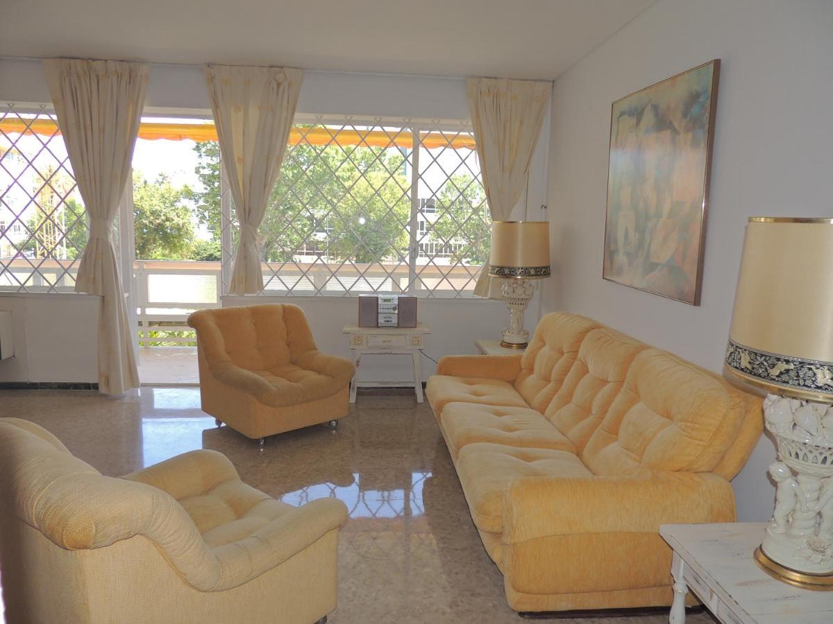 Eurosol Carihuela Beach توريمولينوس المظهر الخارجي الصورة